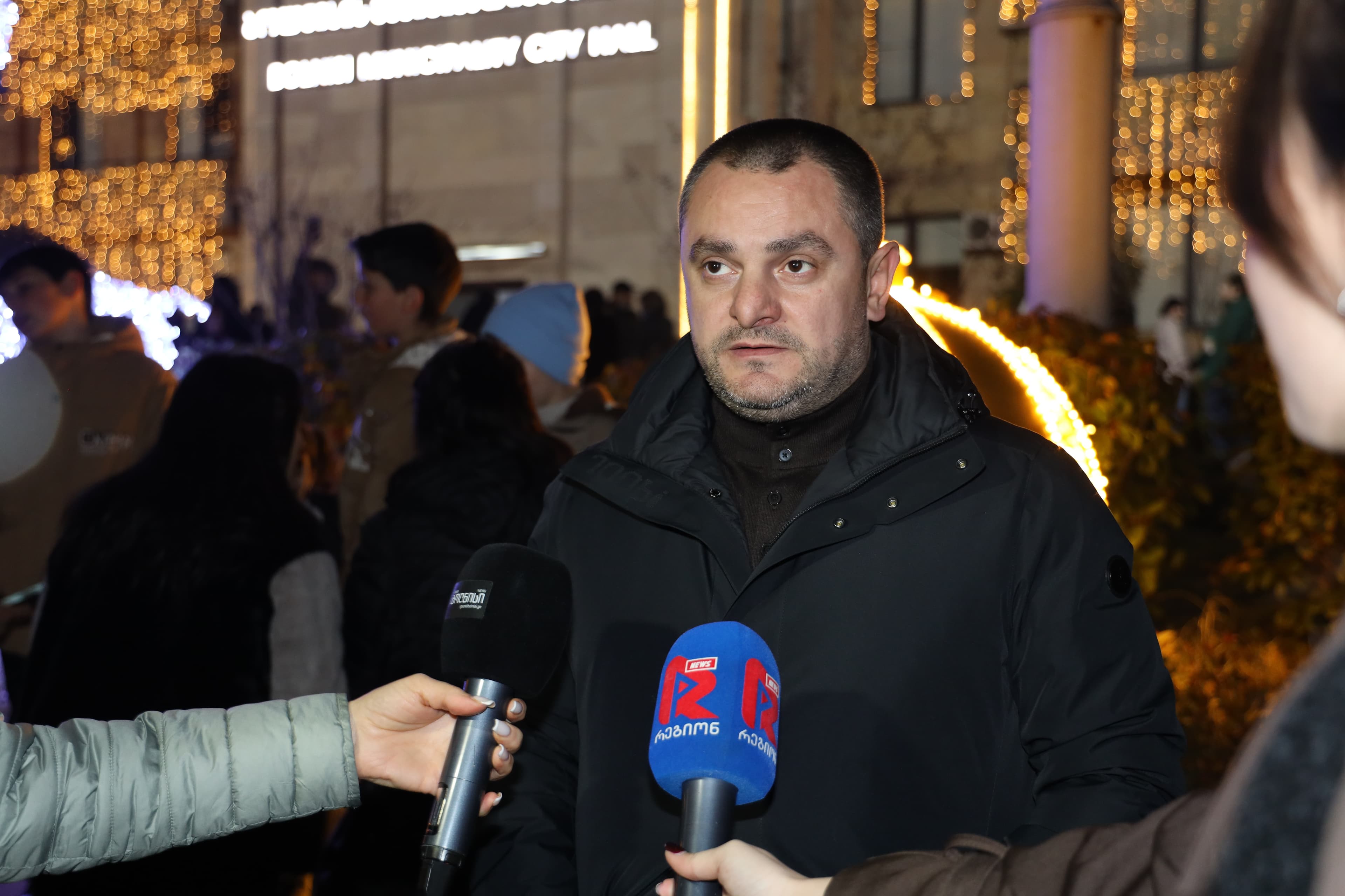 Frontnews image description