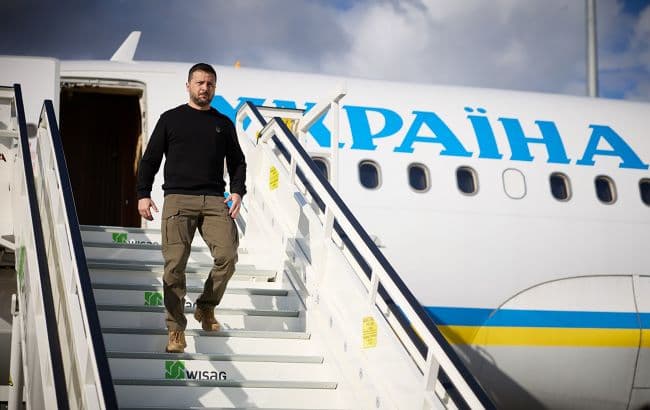 Four unknown military-type drones trailed Zelenskyy’s plane during Ireland visit