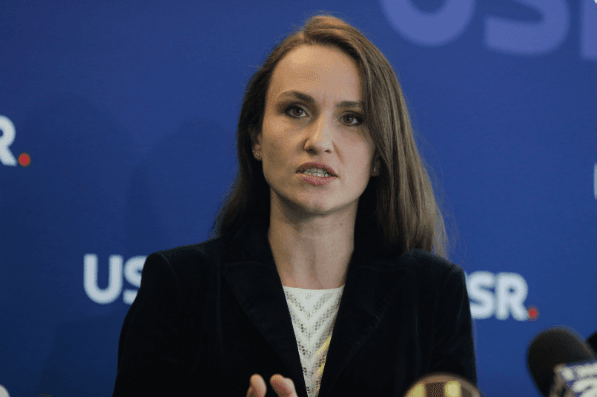 Romanian Foreign Minister Oana-Silvia Țoiu highlighted that, currently, the people of Georgia were contributing more to the country’s European integration than its institutions or government