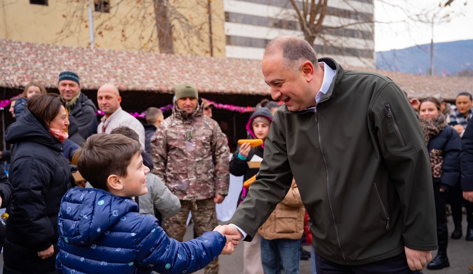 Frontnews image description