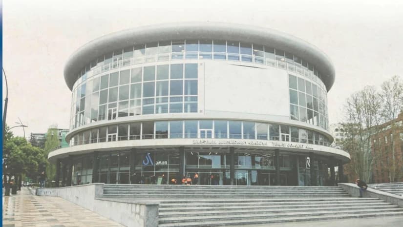 Frontnews image description