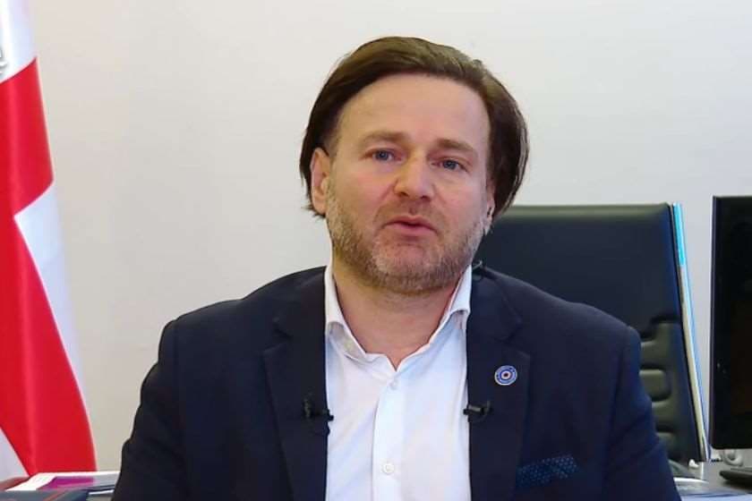 Frontnews image description