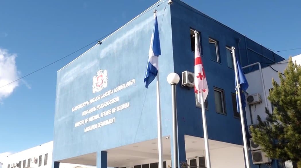 მიგრაციის დეპარტამენტის თანამშრომლებმა უცხო ქვეყნის 13 მოქალაქე საქართველოდან გააძევეს