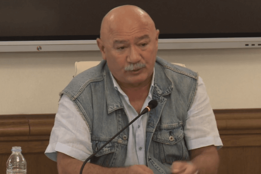 ვასილ მაღლაფერიძე - სრულფასოვანი დებატისთვის მხოლოდ ტელევიზიის სურვილი არ კმარა, დებატს წინ უძღვის დაუსრულებელი მსჯელობა და პრეტენზიები