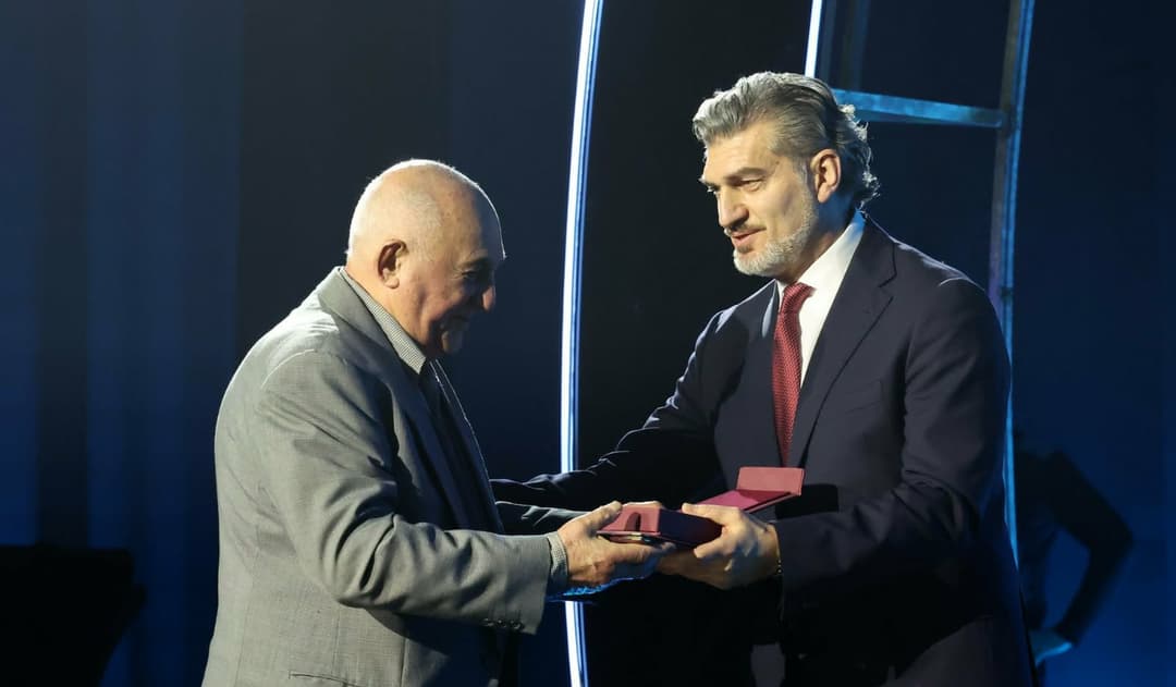 მიხეილ ყაველაშვილმა შპს "თბილისის სატრანსპორტო კომპანიის“ 9 თანამშრომელს ღირსების ორდენები გადასცა