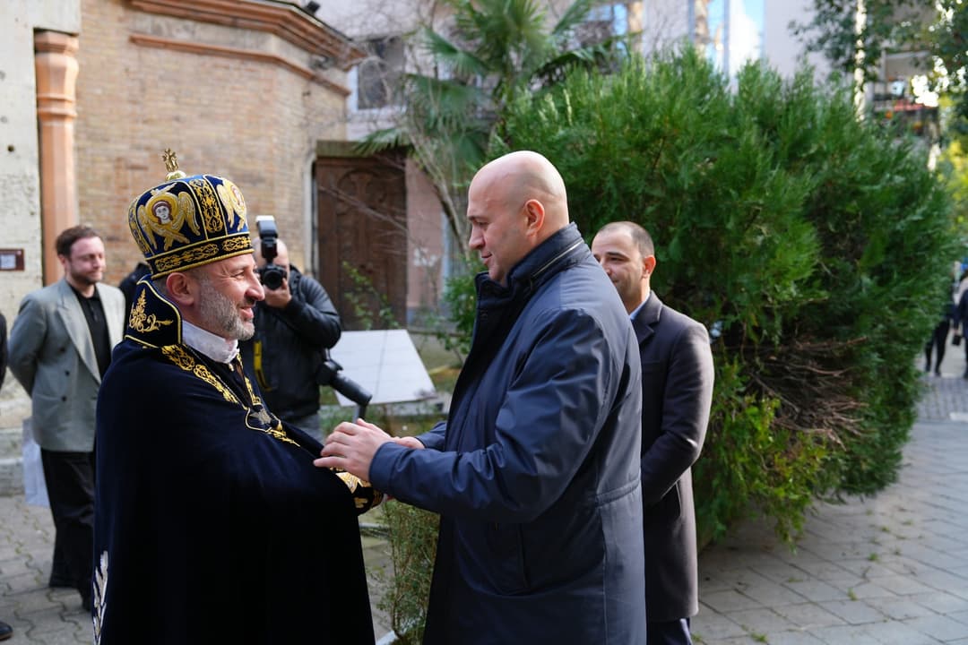 სულხან თამაზაშვილმა სომეხ ხალხს შობისა და ნათლისღების დღესასწაული მიულოცა