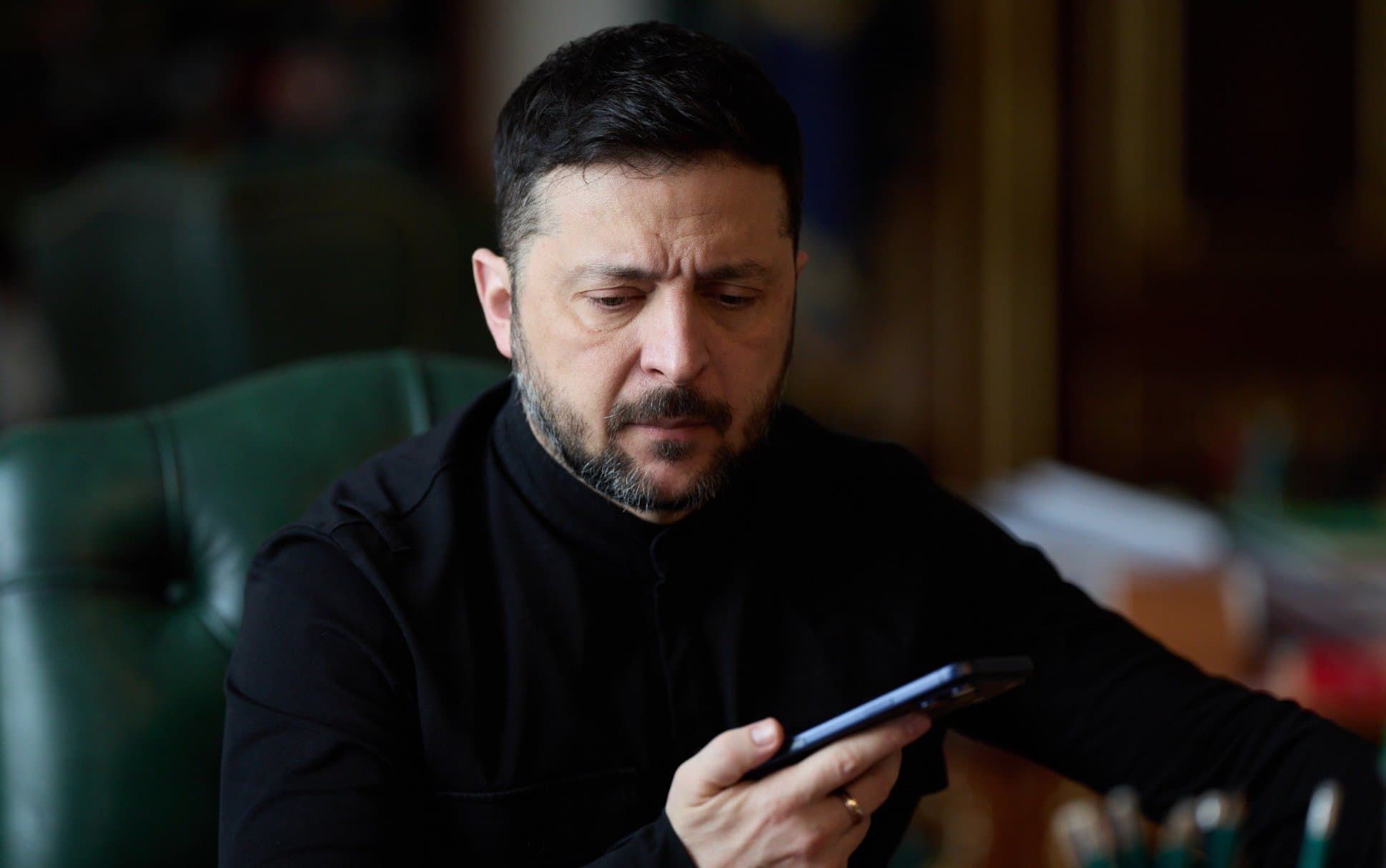 Frontnews image description