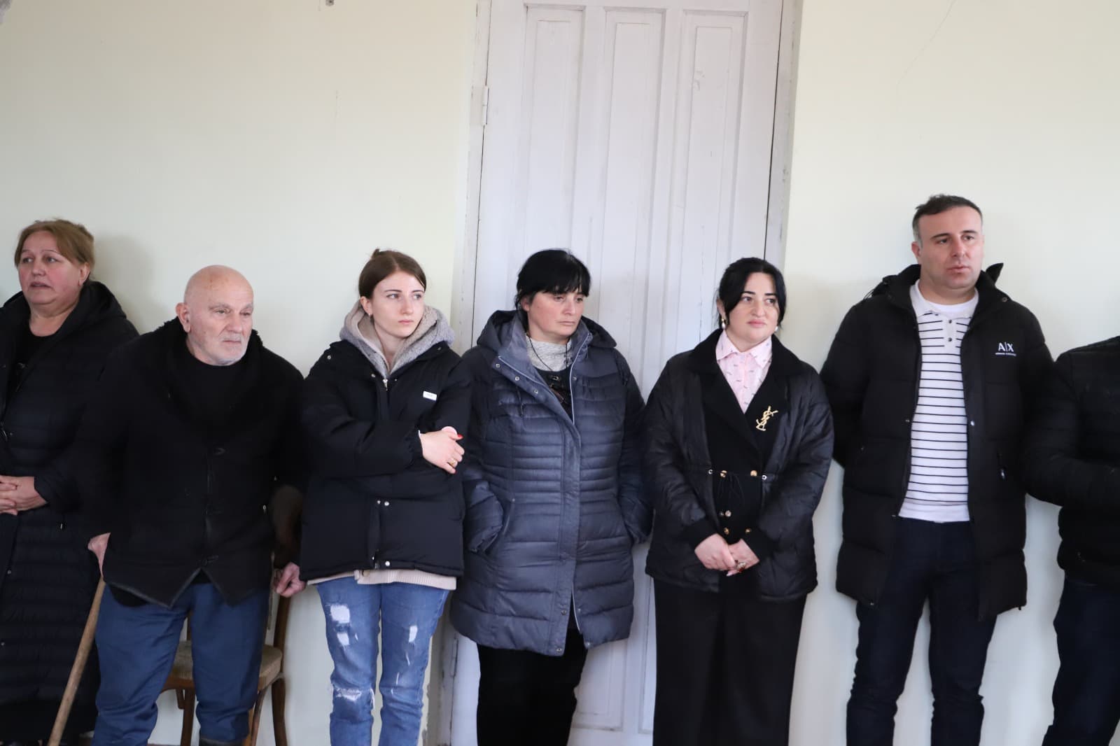 <p style="text-align: justify">თერჯოლაში "სოფლის მხარდაჭერის პროგრამის" ფარგლებში მოსახლეობასთან შეხვედრები დაიწყო.&nbsp;</p><p style="text-align: justify">9 თებერვალს, თერჯოლის მუნიციპალიტეტის მერმა მანუჩარ რობაქიძემ, საკრებულოს თავმჯდომარე სოსო ჩაფიჩაძეს და ადგილობრივი ხელისუფლების წარმომადგენლებთან ერთად შეხვედრა გამართეს გოდოგნის, კვახჭირის, ჭოგნარის, ქვ. სიმონეთის და ნახშირღლეს ადმინისტრაციულ ერთეულში შემავალი სოფლების მოსახლეობასთან.&nbsp;</p><p style="text-align: justify">აღნიშნულ შეხვედრებზე ადგილობრივმა მოსახლეობამ ხელისუფლების წარმომადგენლებს დაუსახელა ის პრიორიტეტული პროექტები, რომელთა განხორციელება მოხდება „სოფლის მხარდაჭერის პროგრამის" ფარგლებში გამოყოფილი 690 000 ლარით.</p>