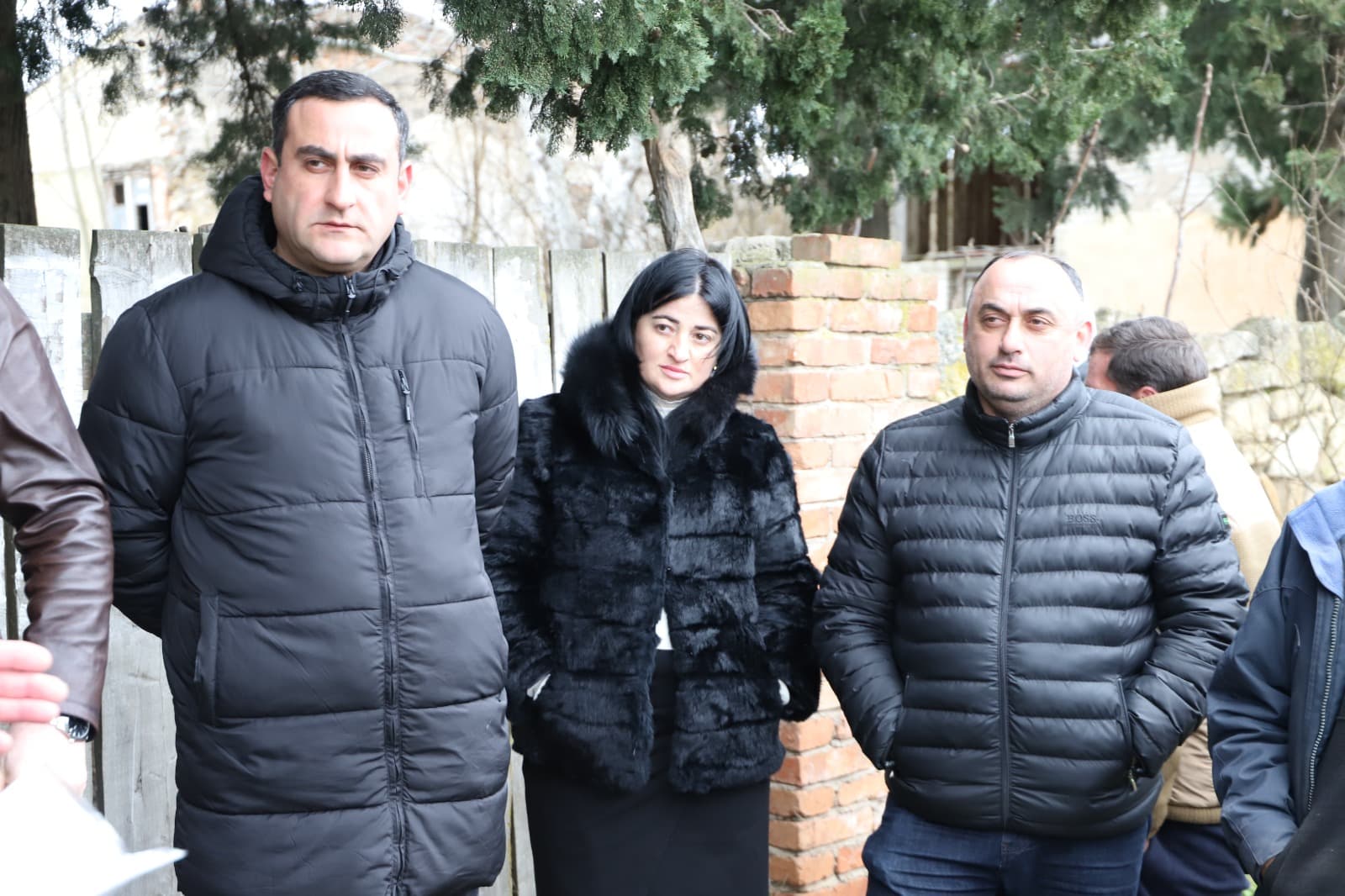 <p style="text-align: justify">"სოფლის მხარდაჭერის პროგრამის" ფარგლებში, თერჯოლის მუნიციპალიტეტის მერმა მანუჩარ რობაქიძემ, საკრებულოს თავმჯდომარემ სოსო ჩაფიჩაძემ მუნიციპალიტეტის სოფლების: თუზის, საზანოს და რუფოთის მოსახლეობასთან საკონსულტაციო შეხვედრები გამართეს.&nbsp;</p><p style="text-align: justify">შეხვედრებზე რამდენიმე პრიორიტეტული მიმართულება დასახელდა, მათ შორის შიდა საუბნო გზების რეაბილიტაცია, სანიაღვრე არხების ,გარე განათებების, მინი სტადიონების და ფანჩატურების მოწყობა.&nbsp;</p><p style="text-align: justify">მოსახლეობასთან შეხვედრებს თერჯოლის მუნიციპალიტეტის მერისა და საკრებულოს თავმჯდომარის მოადგილეები, საკრებულოს მაჟორიტარი წევრები და ადგილობრივი თვითმმართველობის წარმომადგენლები ესწრებოდნენ.</p>