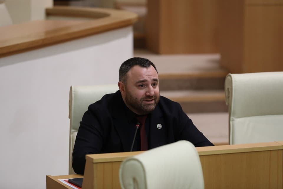 არჩილ ბერიძე - დღეს საქართველო ირჩევს საკუთარ ინტერესს და არა სხვის დაკვეთას