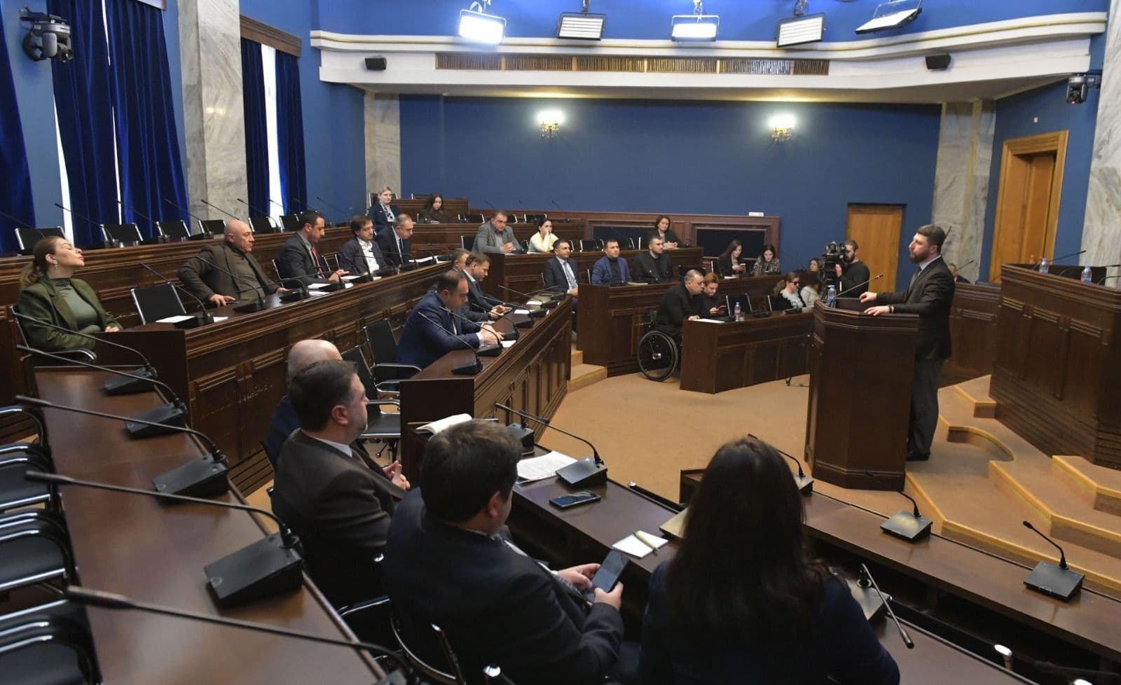 ადამიანის უფლებათა დაცვისა და სამოქალაქო ინტეგრაციის კომიტეტმა "იურიდიული დახმარების შესახებ“ კანონში ცვლილებას მხარი დაუჭირა