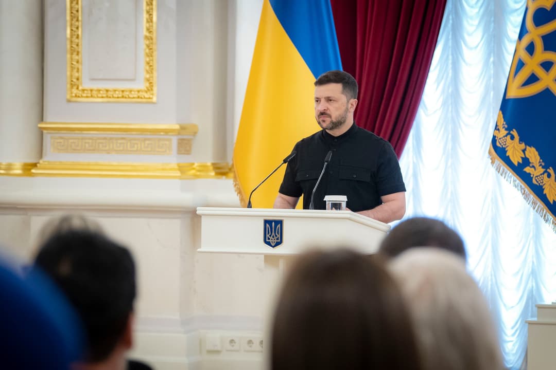 Zelenskyy criticises Orbán, says only he thinks about “growing his belly” instead of his army