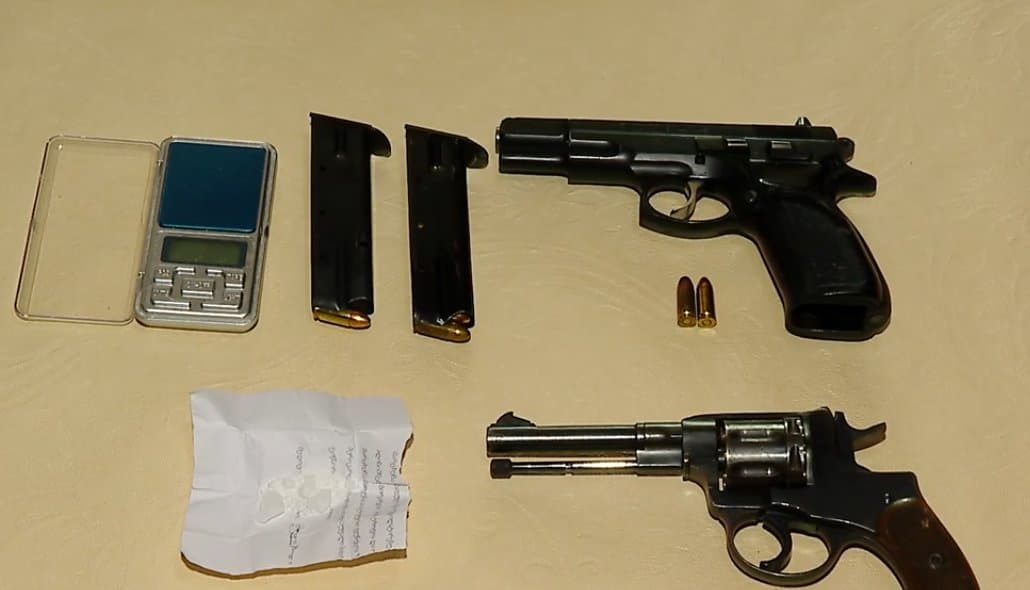 Frontnews image description