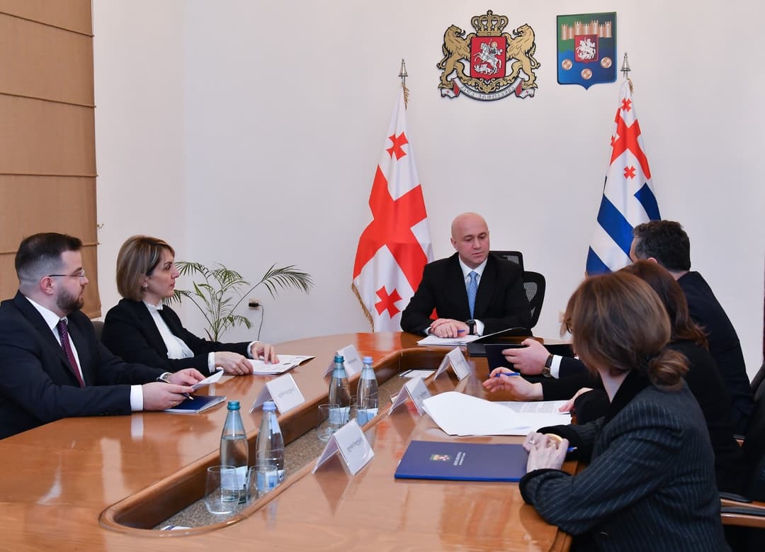 Adjara Gov’ head announces demolition of unauthorized buildings in Batumi, reports tourism growth