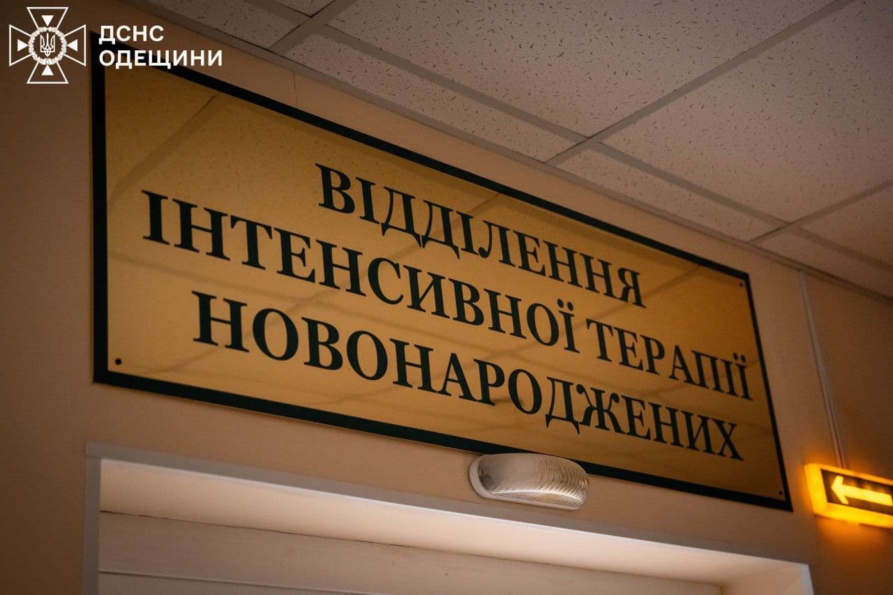 <p style="text-align: justify">The President of Ukraine, Volodymyr Zelenskyy, has said that continued Russian attacks demonstrate that Russia is not seeking to end the war, warning that any easing of pressure on Moscow would be dangerous.</p><p style="text-align: justify">His comments came after a large-scale overnight drone attack on the southern city of Odesa on 28 March, during which more than 60 attack drones were launched.</p><p style="text-align: justify">Zelenskyy said the strike caused fatalities, injuries and extensive damage, stressing that it had no military purpose and was instead aimed at civilians.</p><p style="text-align: justify">According to the President, the attack damaged a range of civilian facilities, including a maternity hospital, residential buildings, businesses, port infrastructure and other critical sites. Emergency services remain operational and continue to assist those affected.</p><p style="text-align: justify">Authorities confirmed that at least two people were killed, while more than ten others were injured, including a child.</p><p style="text-align: justify">In Odesa’s Primorsky district, a maternity hospital sustained damage to its roof. Preliminary reports indicate that staff and patients were able to reach shelter in time, preventing more serious casualties. Elsewhere, parts of a multi-storey residential building were destroyed between the fourth and fifth floors, while the blast wave shattered windows in surrounding buildings and fires broke out in private homes.</p><p style="text-align: justify">Overnight strikes were also reported in the Poltava Oblast and Dnipropetrovsk Oblast regions.</p><p style="text-align: justify">Zelenskyy said each such attack underlines Russia’s unwillingness to end the war. He added that coordinated international efforts are essential to strengthen Ukraine’s defence and diplomacy, and to protect lives and infrastructure, thanking partners for their continued support.</p>