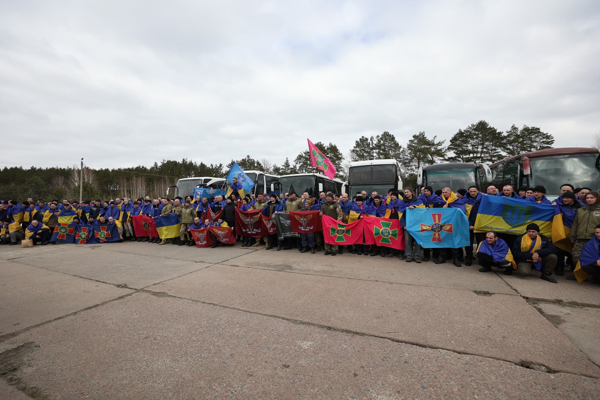 The exchange follows the first phase of the deal on March 5-6, when 200 Ukrainian servicemembers were released as part of a planned 500-for-500 swap between Ukraine and Russia