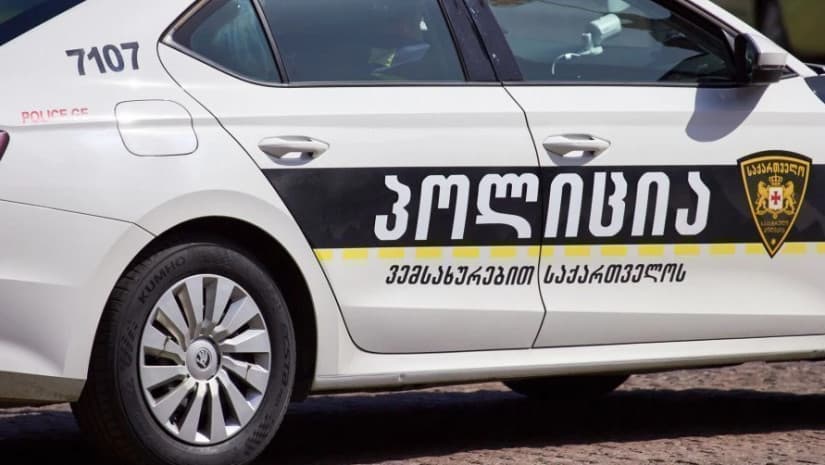Four arrested in Tbilisi over alleged group robbery of foreign citizen 