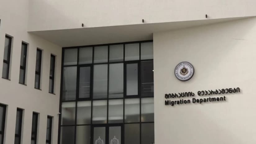 მიგრაციის დეპარტამენტის თანამშრომლებმა უცხო ქვეყნის 78 მოქალაქე საქართველოდან გააძევეს