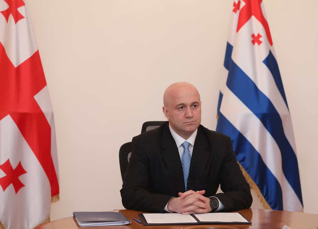 სულხან თამაზაშვილი - პატრიარქმა უდიდესი როლი შეასრულა საქართველოს სულიერი ერთიანობის, რწმენის განმტკიცებისა და ეროვნული ღირებულებების შენარჩუნებაში