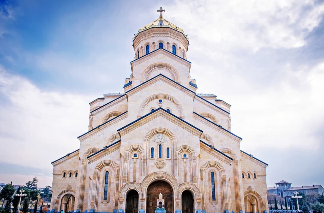 სრულიად საქართველოს კათოლიკოს-პატრიარქის დაკრძალვის ცერემონიასთან დაკავშირებით საპატრიარქო ინფორმაციას ავრცელებს