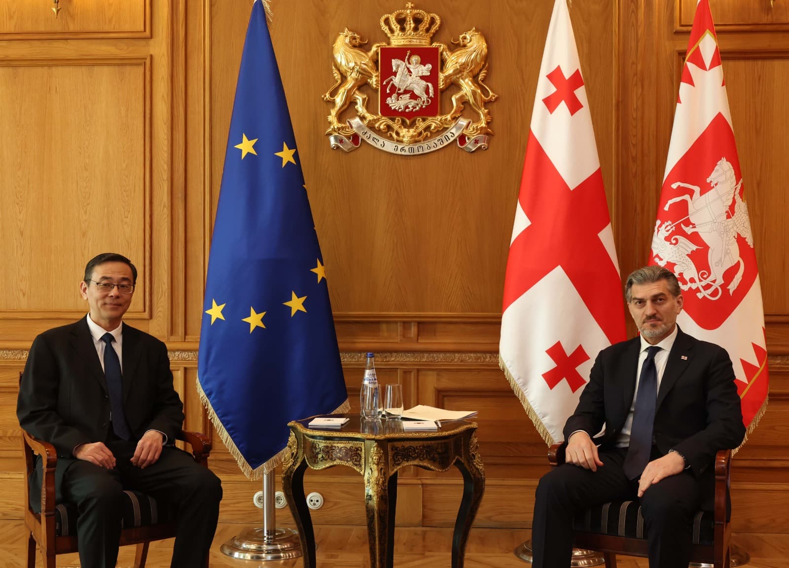 მიხეილ ყაველაშვილი საქართველოში ჩინეთის ელჩს შეხვდა