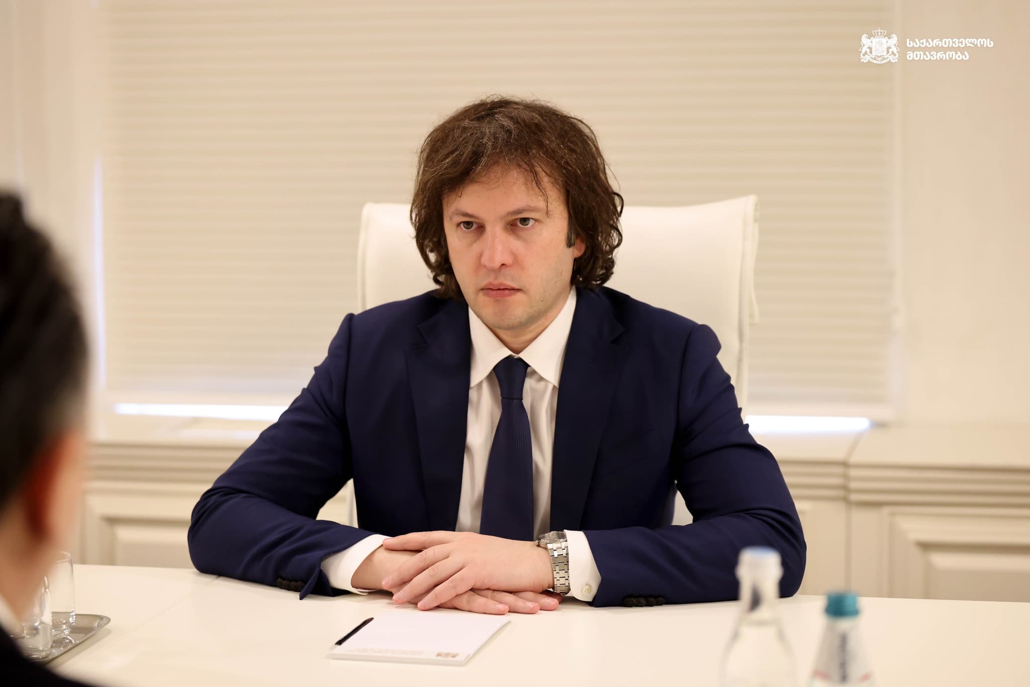 Frontnews image description