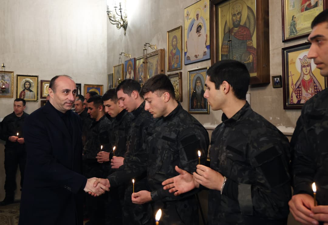 გეკა გელაძემ განსაკუთრებულ დავალებათა დეპარტამენტის მორიგე თანამშრომლებს აღდგომის დღესასწაული მიულოცა