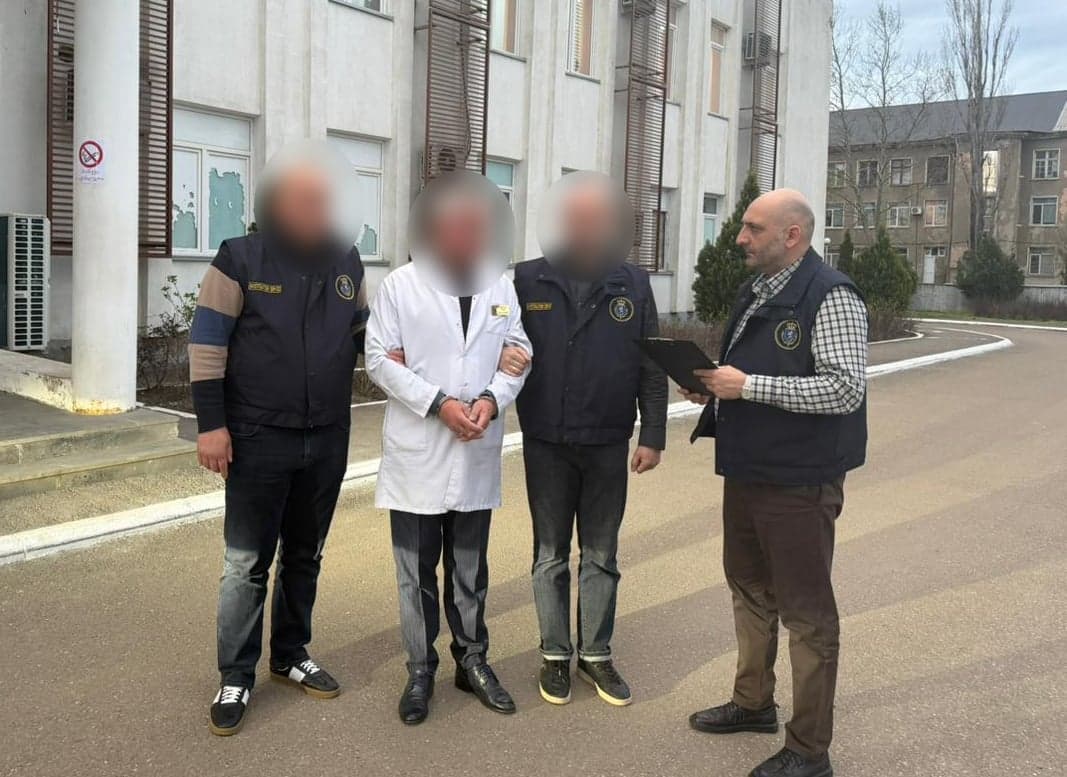 ქრთამის მოთხოვნისა და აღების ფაქტზე სამხედრო ჰოსპიტლის ქუთაისის სამედიცინო ცენტრის განყოფილების უფროსი დააკავეს