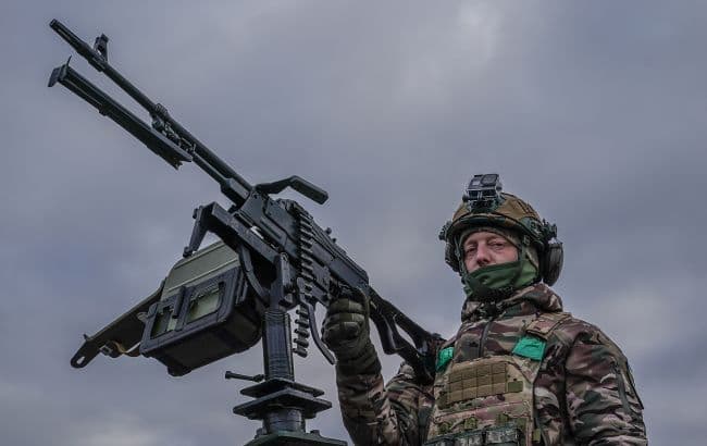 Ukrainian forces strike major oil refinery in northern Russia