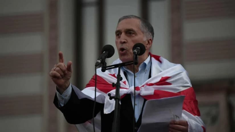 პაატა ბურჭულაძე - არანაირი შეხვედრები არ გვქონია და არც საჭირო იყო, პოლიტიკური პარტიები მონაწილეობას არ იღებდნენ