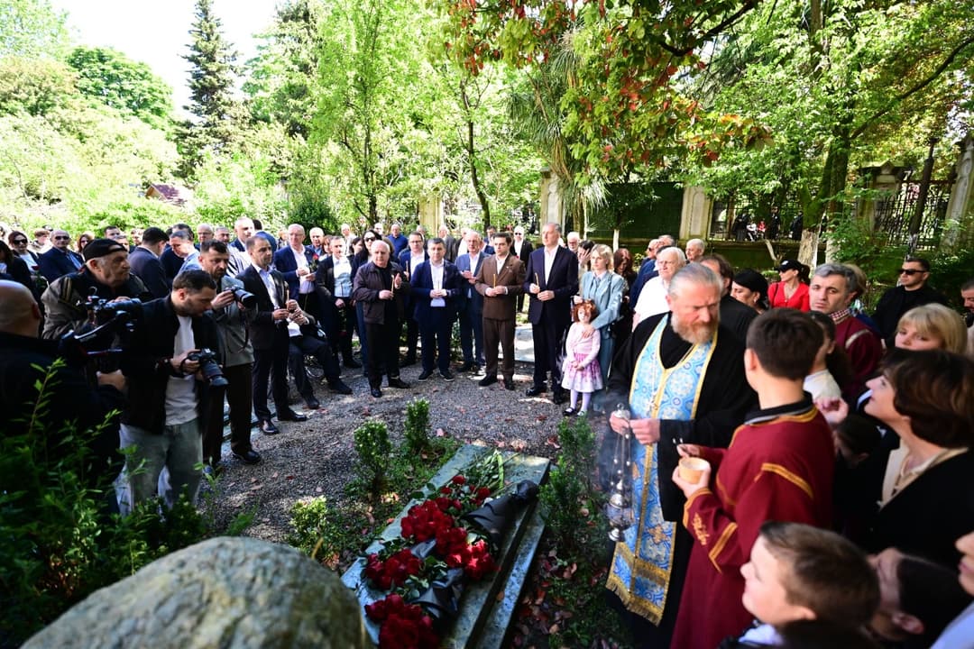 ფრიდონ ხალვაშის 101 წლისთავისადმი მიძღვნილი ღონისძიება გაიმართა
