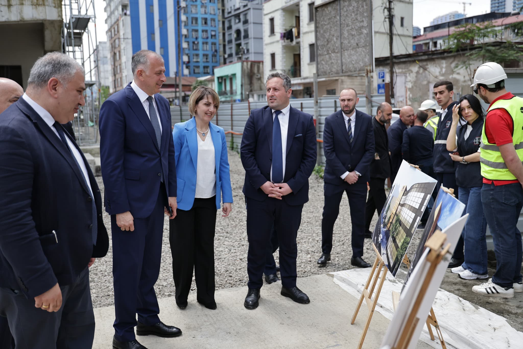 ზურაბ პატარაძე ბათუმში სამედიცინო ინფრასტრუქტურული პროექტის მიმდინარეობას გაეცნო
