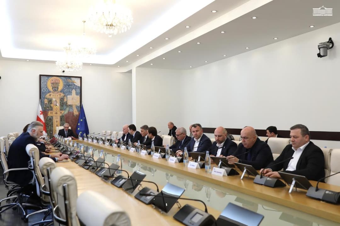 პარლამენტის ბიურომ მიმდინარე სასესიო კვირის დღის წესრიგი შეიმუშავა