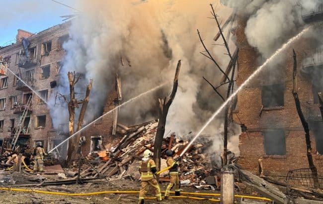 Death toll and number of injured rise after massive strike on Kyiv