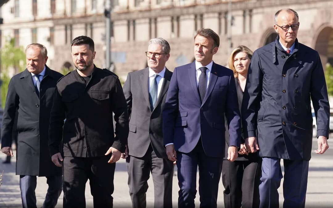 "გავაგრძელებთ უკრაინის მხარდაჭერას" - მაკრონი და მერცი კიევზე განხორციელებულ იერიშებს გმობენ 