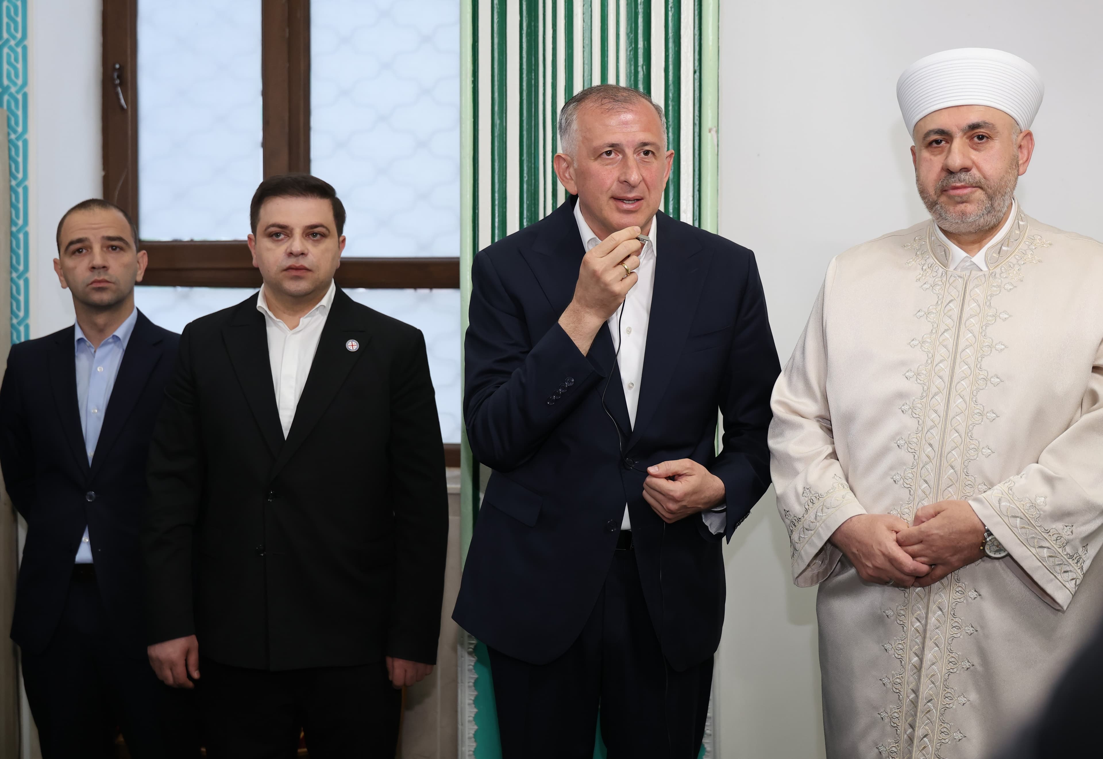Pataradze described Qurban Bayram as a symbol of charity, solidarity and mutual support, saying the values further strengthened the centuries-old tradition of friendship and respect in the region