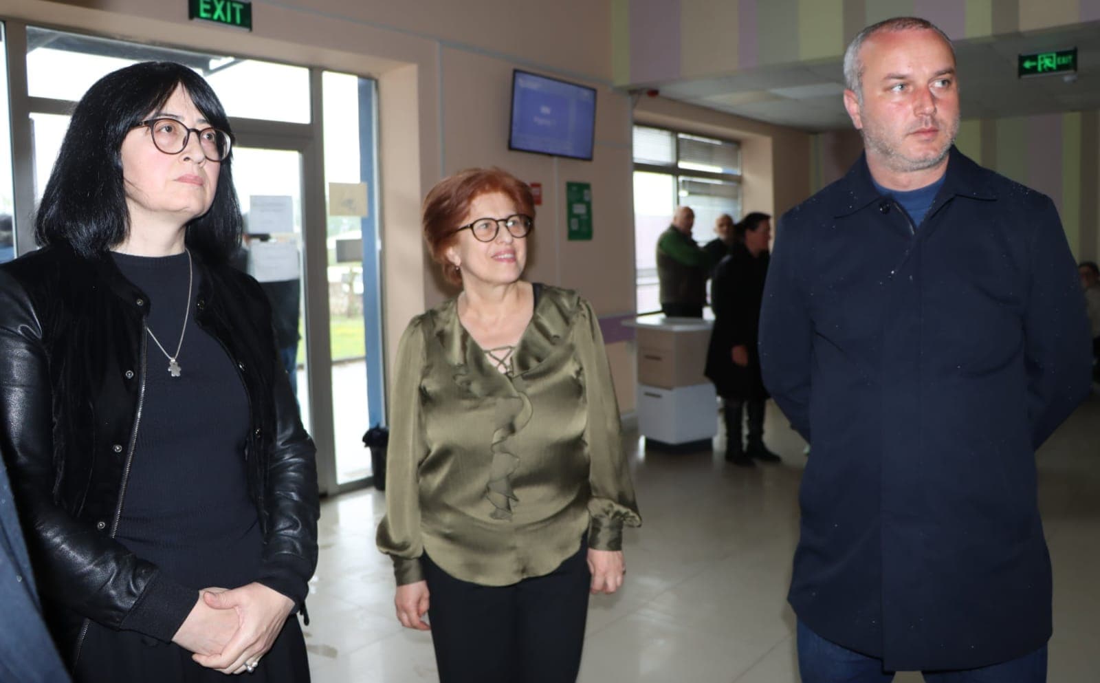 <p style="text-align: justify">ჯანდაცვის სახელმწიფო პროგრამის ფარგლებში, წალენჯიხის მუნიციპალიტეტის მერიის ორგანიზებითა და დაავადებათა კონტროლისა და საზოგადოებრივი ჯანმრთელობის ეროვნული ცენტრის მხარდაჭერით, შპს ნიქოზის სამედიცინო ცენტრის მოძრავი მამომობილის მიერ, უფასო სკრინინგული გამოკვლევები ჩატარდა.</p><p style="text-align: justify">კვლევები მოიცავდა: ძუძუს კიბოს სკრინინგს 40-70 წლის ქალებისთვის; საშვილოსნოს ყელის კიბოს სკრინინგს 25-60 წლის ჩათვლით ქალებისთვის; მსხვილი ნაწლავის კიბოს სკრინინგს; 50-70 წლის ჩათვლით ქალებისა და მამაკაცებისთვის; პროსტატის კიბოს სკრინინგს 50-70 წლის ჩათვლით მამაკაცებისთვის;&nbsp;B და C ჰეპატიტების აივ ინფექცია/შიდსის სკრინინგის კვლევები 18 წლის და უფროსი ასაკის პირებისთვის.</p><p style="text-align: justify">კვლევების მიმდინარეობას მუნიციპალიტეტის მერი გუბა საჯაია, მერის მოადგილეებთან, დაავადებათა კონტროლის წარმომადგენლებთან &nbsp;და წალენჯიხის საზოგადოებრივი ჯანდაცვის ცენტრის ხელმძღვანელთან თამარ კვარაცხელიასთან ერთად ადგილზე გაეცნო.</p><p style="text-align: justify">აღინიშნა, რომ სახელმწიფო პროგრამის ფარგლებში მსგავსი სახის აქცია გამყოფ ხაზთან მდებარე სოფლებში ივნისის თვიდან გაიმართება.</p>
