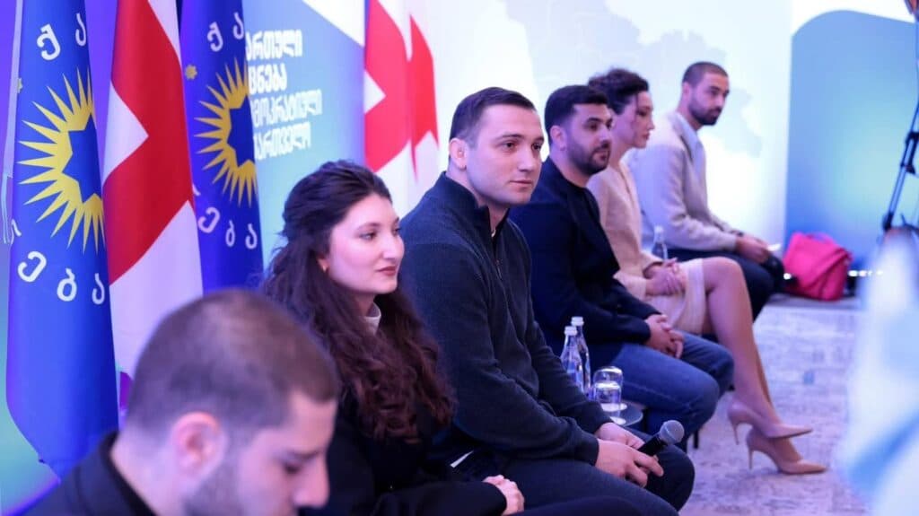 "ქართული ოცნების" ახალგაზრდული ორგანიზაციის დელეგაცია აზერბაიჯანში ვიზიტით იმყოფება