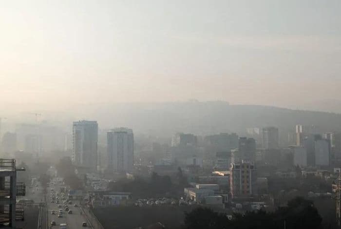 საქართველოს ზოგიერთ რაიონში, ასევე თბილისში, ატმოსფერულ ჰაერში მყარი ნაწილაკების შემცველობის მატება ფიქსირდება