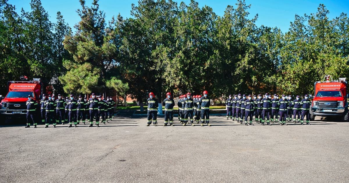 8 ოქტომბერს ბათუმში გამოჩენილი პროფესიონალიზმისთვის მეხანძრე-მაშველები დაჯილდოვდნენ