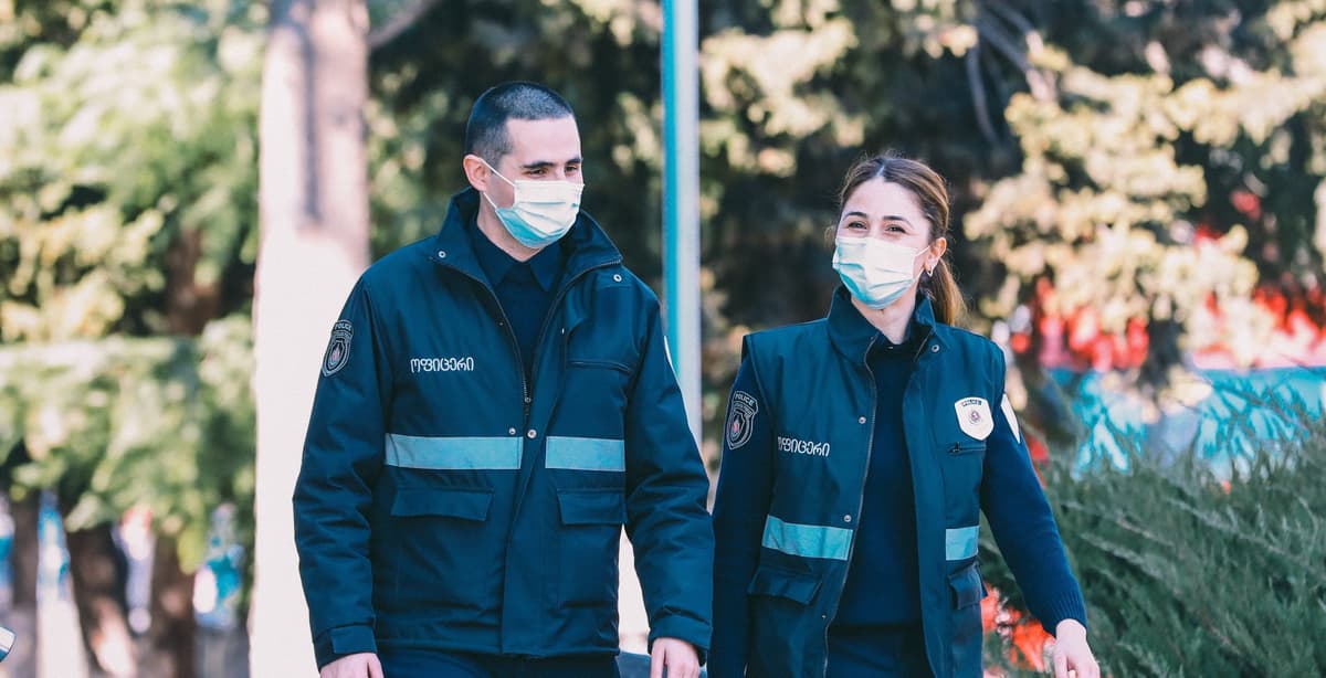 მართლწესრიგის ოფიცრის ინსტიტუტი მთელი თბილისის მასშტაბით ამოქმედდა