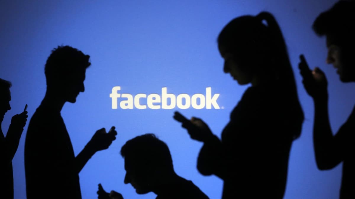 Facebook სახელწოდების შეცვლას გეგმავს