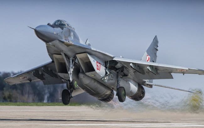 პოლონეთმა უკრაინას 10 MiG-29 გადასცა