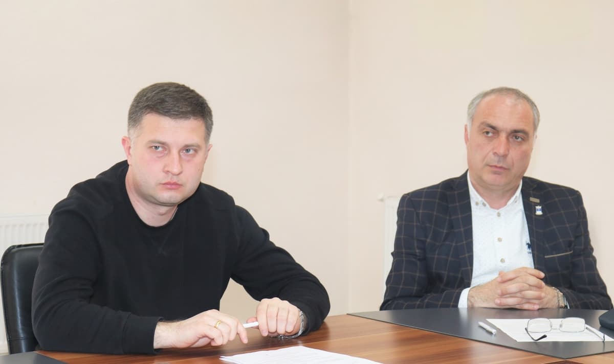 ონის მუნიციპალიტეტის მერიის სათათბირო ორგანოს – შეზღუდული შესაძლებლობების მქონე პირთა საკითხებზე მომუშავე საბჭოს სხდომა გაიმართა