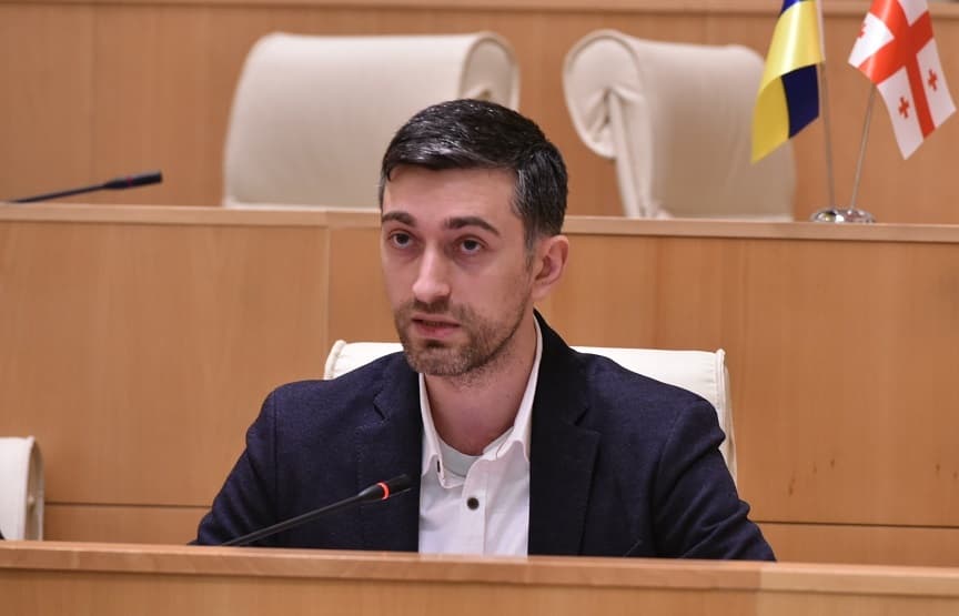 ჰერმან საბო – ნებისმიერ დაინტერესებულ პირს უნდა ჰქონდეს საშუალება, დააფინანსოს ის პარტია, რომელიც მას თავისი იდეების გამტარად ესახება