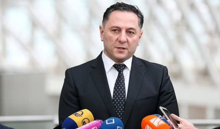 ვახტანგ გომელაურმა სომეხ კოლეგას სავაჭრო ცენტრ “სურმალუში” მომხდარი ტრაგედიის გამო მიუსამძიმრა