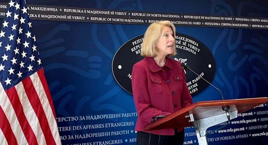 კარენ დონფრიდი – მოვუწოდებთ პრეზიდენტ პუტინს, შეწყვიტოს ომი უკრაინაში, ისევე, როგორც შეწყვიტოს საქართველოს ნაწილების ოკუპაცია