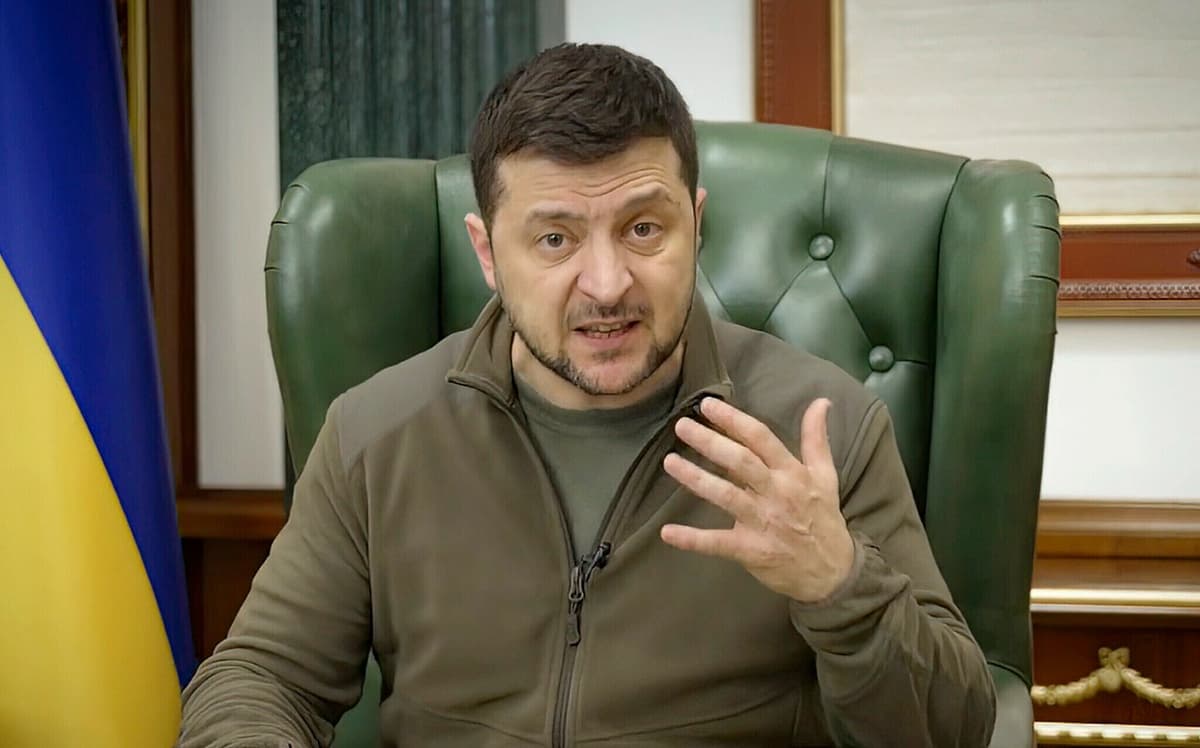 ზელენსკი – რუსეთმა უარყო წინადადება სააღდგომოდ ცეცხლის შეწყვეტის შესახებ
