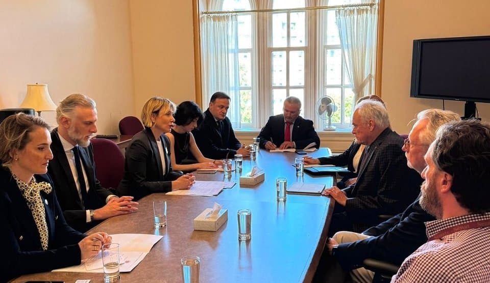 Georgian parliamentary delegation holds talks with Canadian lawmakers during official visit