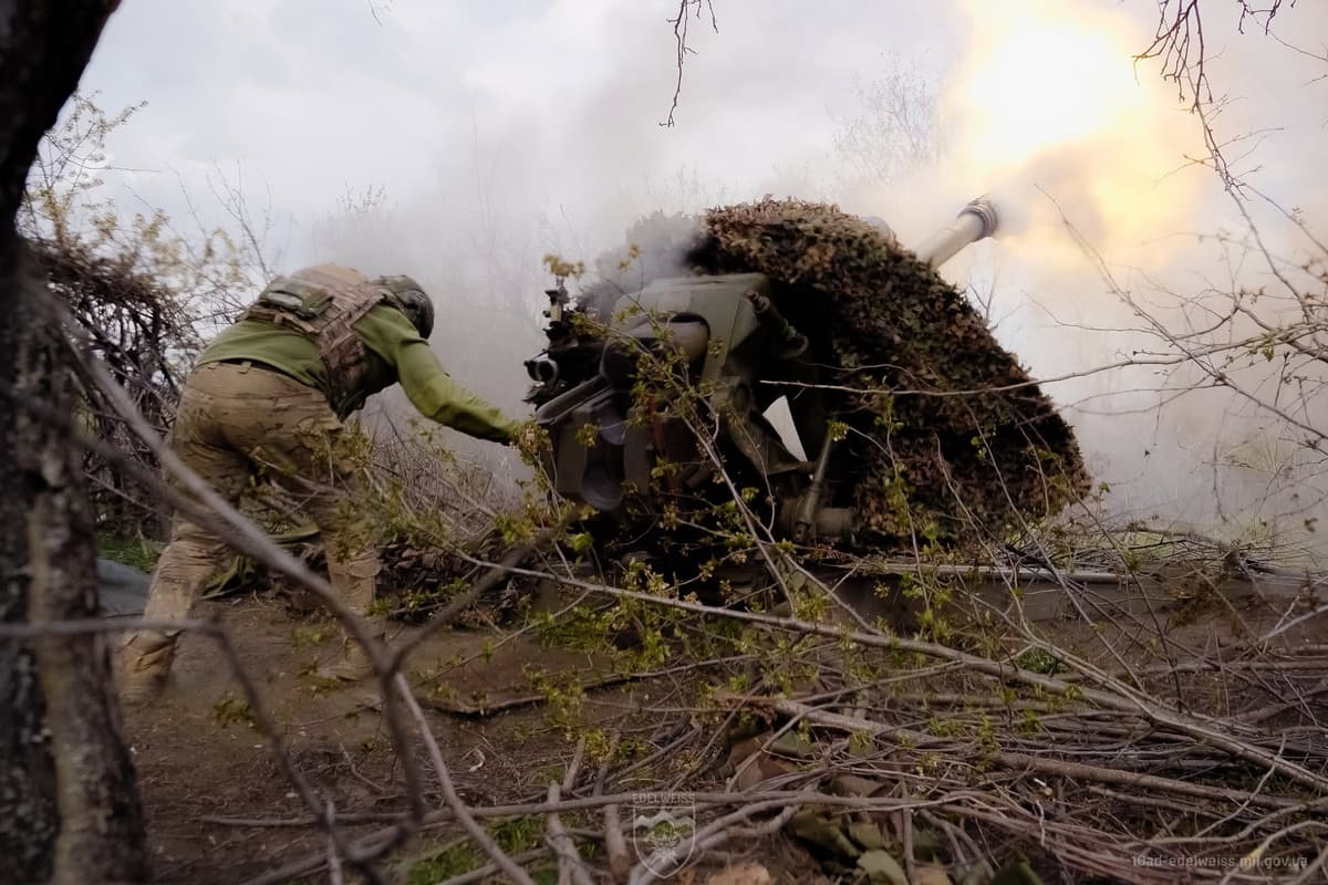 Ukraine says Russia lost 1,350 troops in past day as total casualties exceed 1.37mln